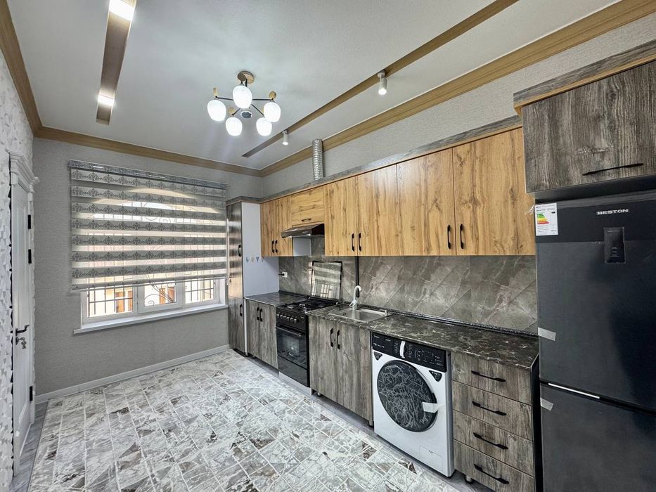 Продаётся 4х комнатная квартира на 6м этаже в 6ти этажном доме.