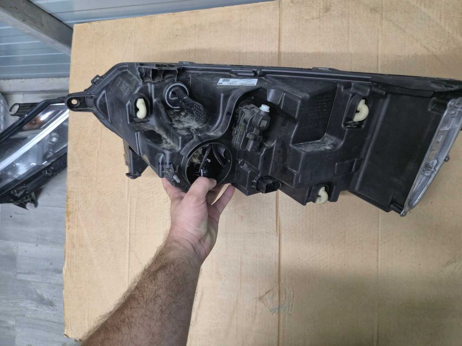 Far Dreapta Stanga full led Dacia Logan 3 Sandero 3 Jogger cod 260107920R / 260109490R / 260601750R