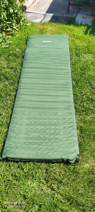 Самонадувающий туристический матрас