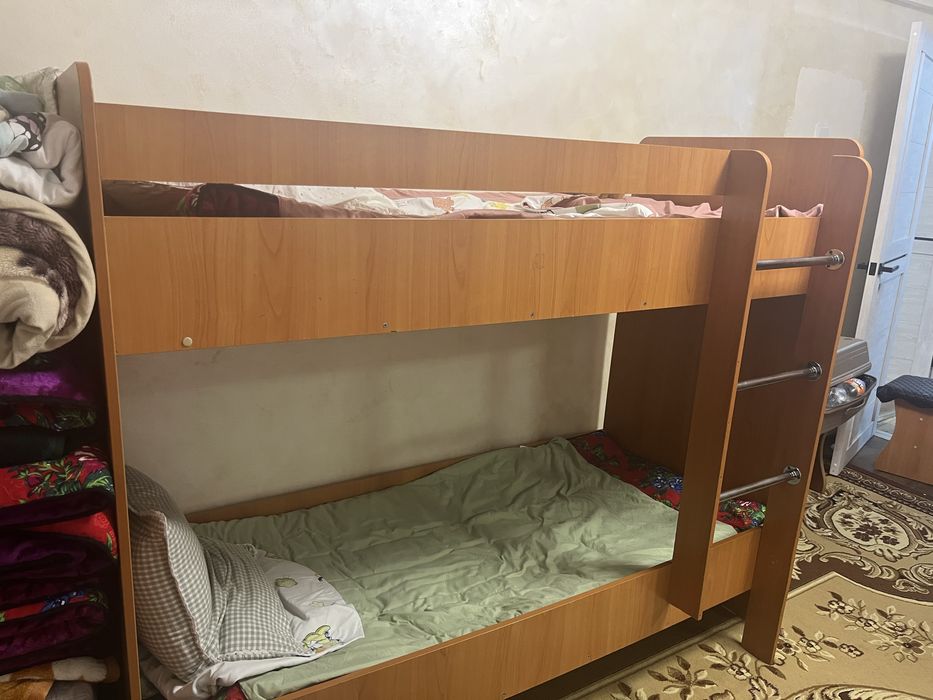 Двух ярусная кровать