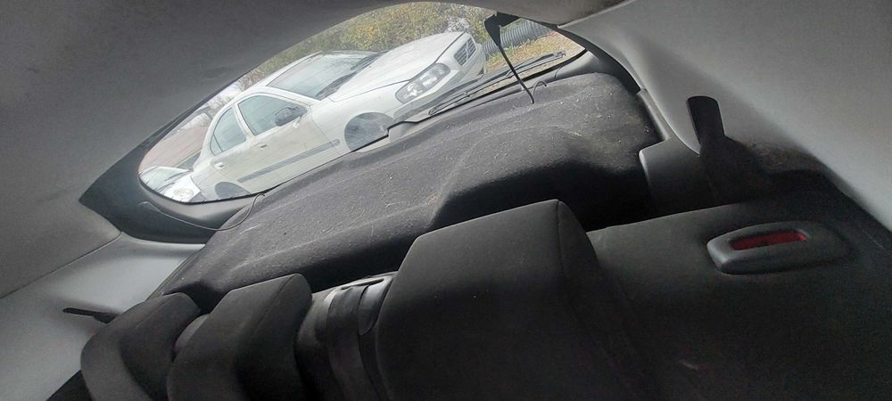 Peugeot 208 1.2 VTi , Пежо 208 на части!
Април 2013