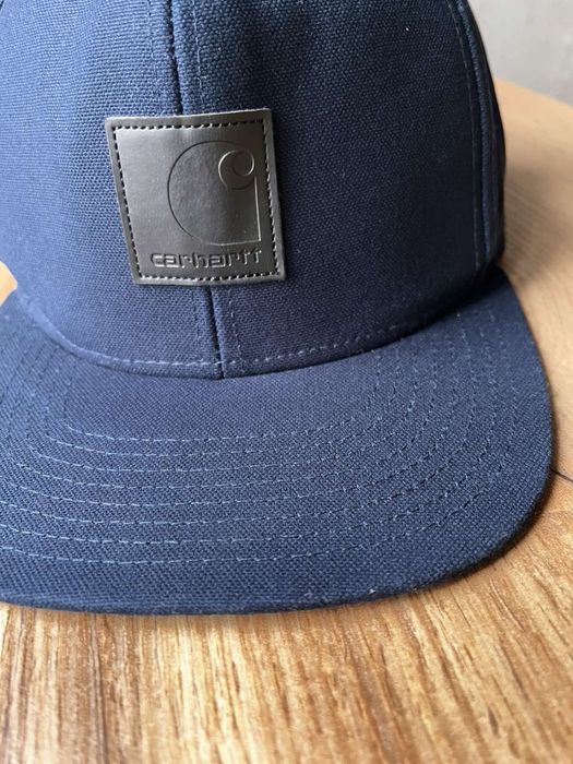 Шапка с козирка Carhartt