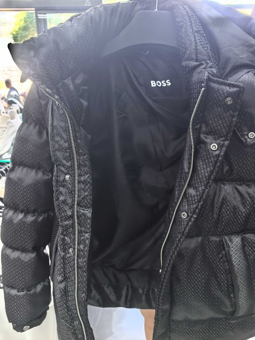 Мъжко зимно ЯКЕ на BOSS