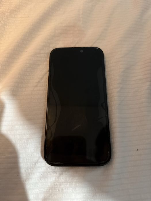 продам Iphone 15 256gb