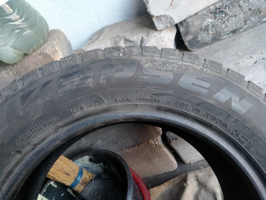 Продам автошины зимние