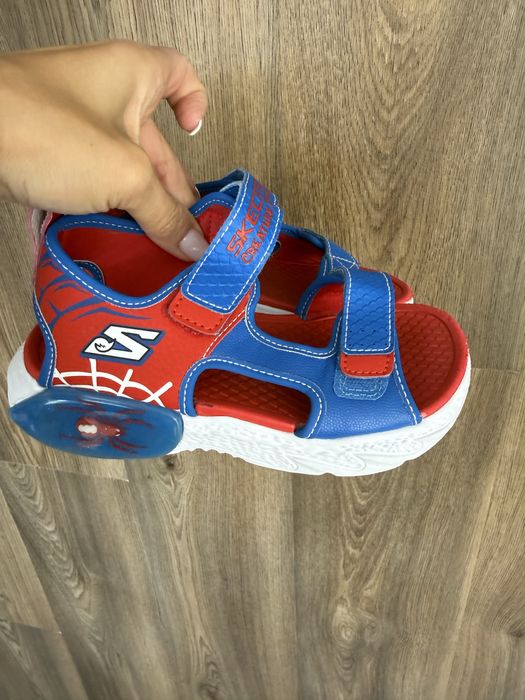 Moon boot, Boss, New Balance- Оригинални