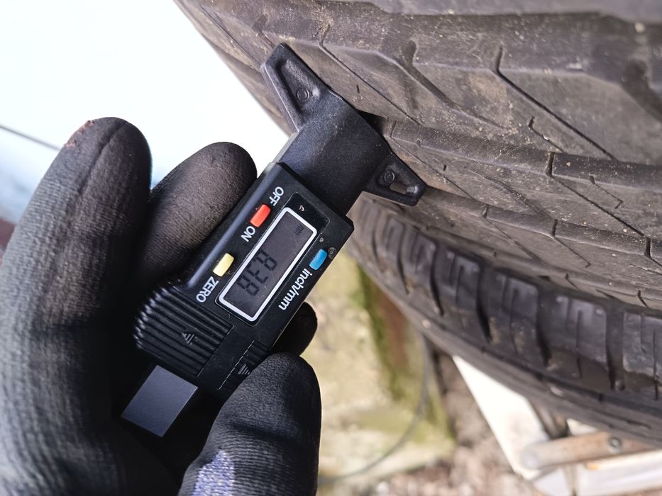 Anvelope vara 205 55 16 uniroyal 2023 8mm