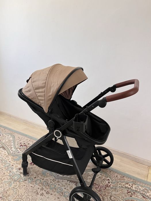 Коляска прогулочная TOMIX