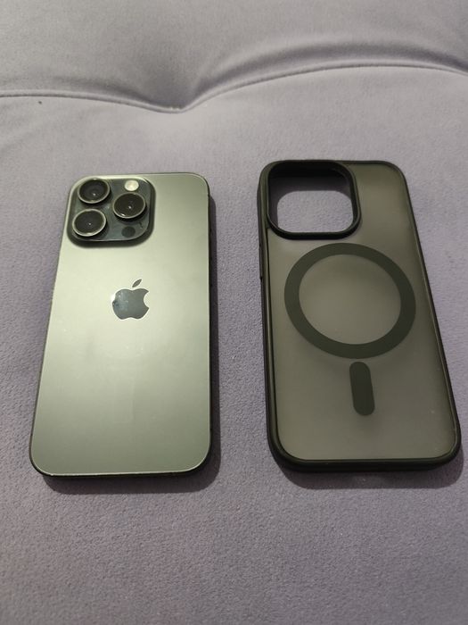 iPhone 15 pro 256 Гб