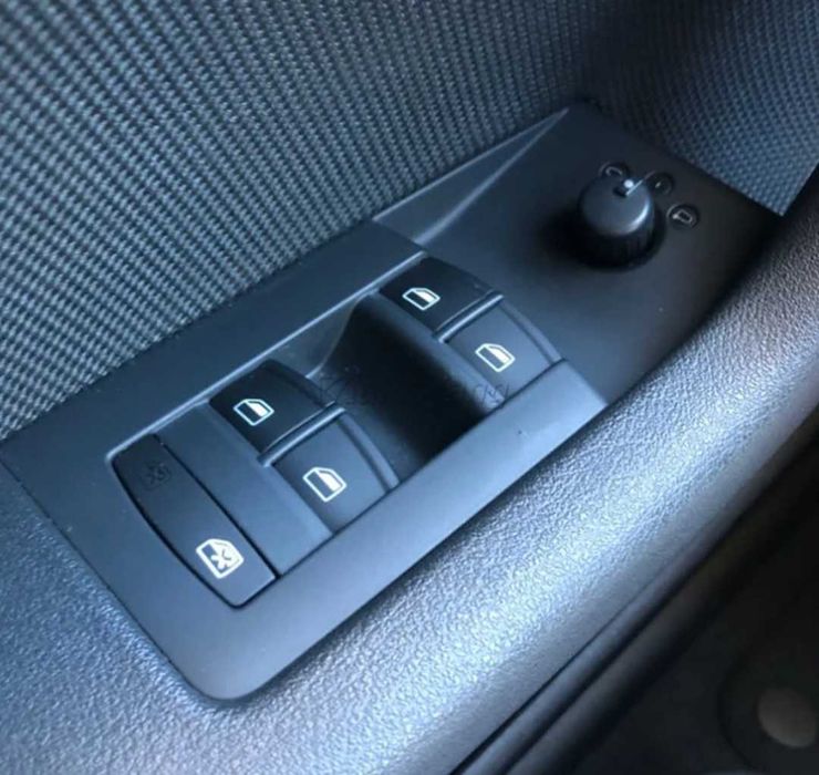 Панел с бутони за ел. стъкла на AUDI A4 B6 B7, Seat Exeo Ауди контроли