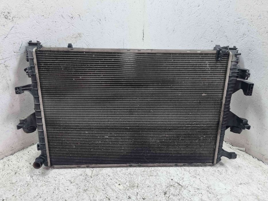 Radiator apa Volkswagen Transporter 5 Facelift [Fabr 2004-2013] 7E0121