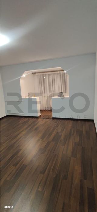 RECO . Apartament cu 2 camere . Rogerius .
