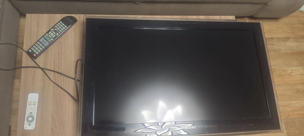 Телевизор Самсунг