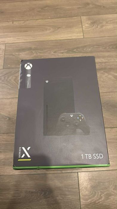 Продавам Xbox Series s 1 tb SSD