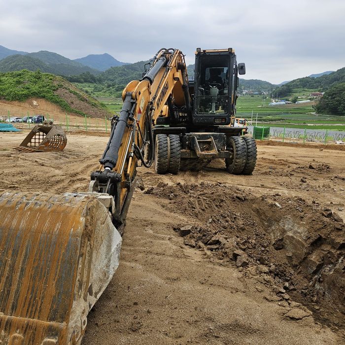 Услуги Экскаватор 140 145+ гидромольт