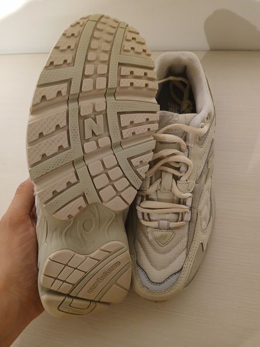 New Balance 725 Bej