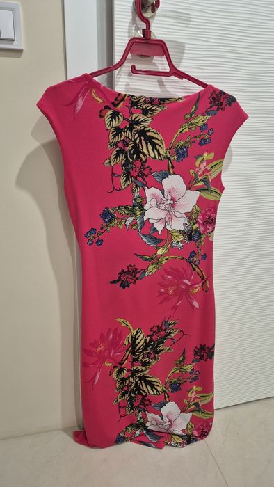 Рокля, немачкаема материя