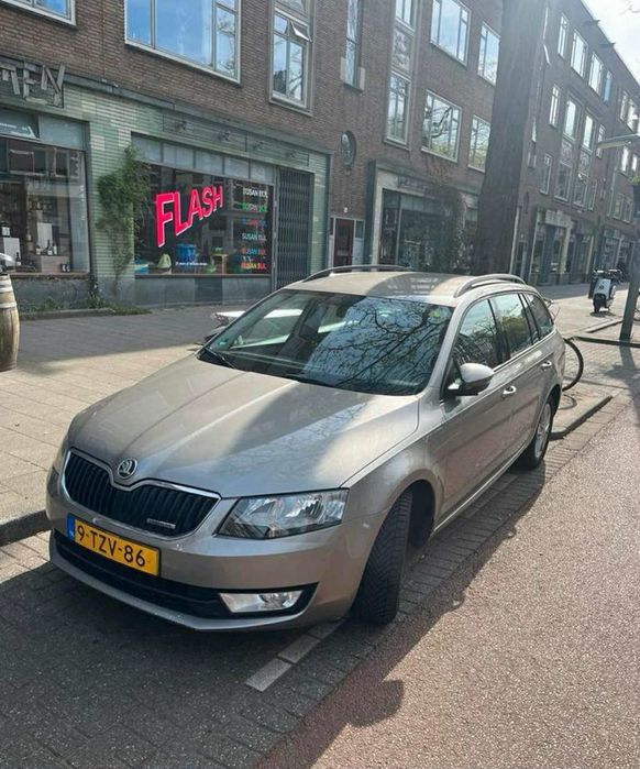 SKODA Octavia 2015 — imagine 2