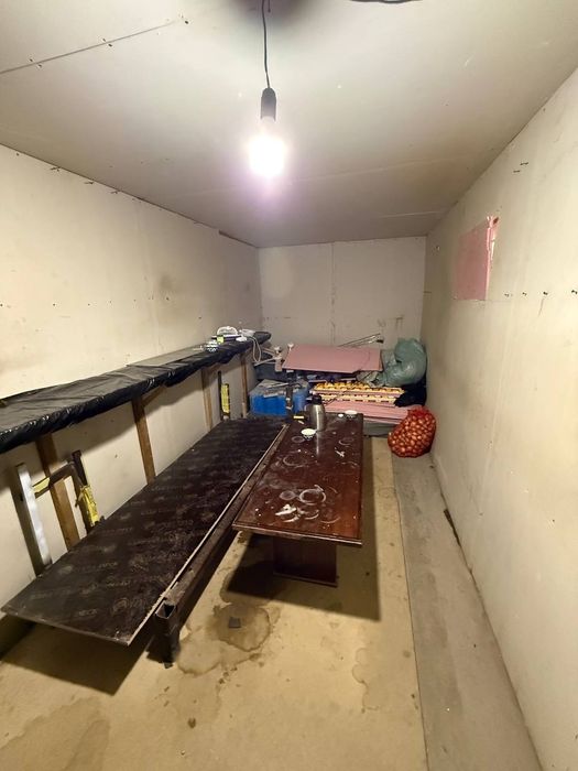 Konteyner sotiladi 1100$