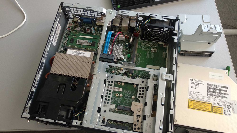 HP Compaq Elite 8200 компютър ( ЪПГРЕЙДНАТ )