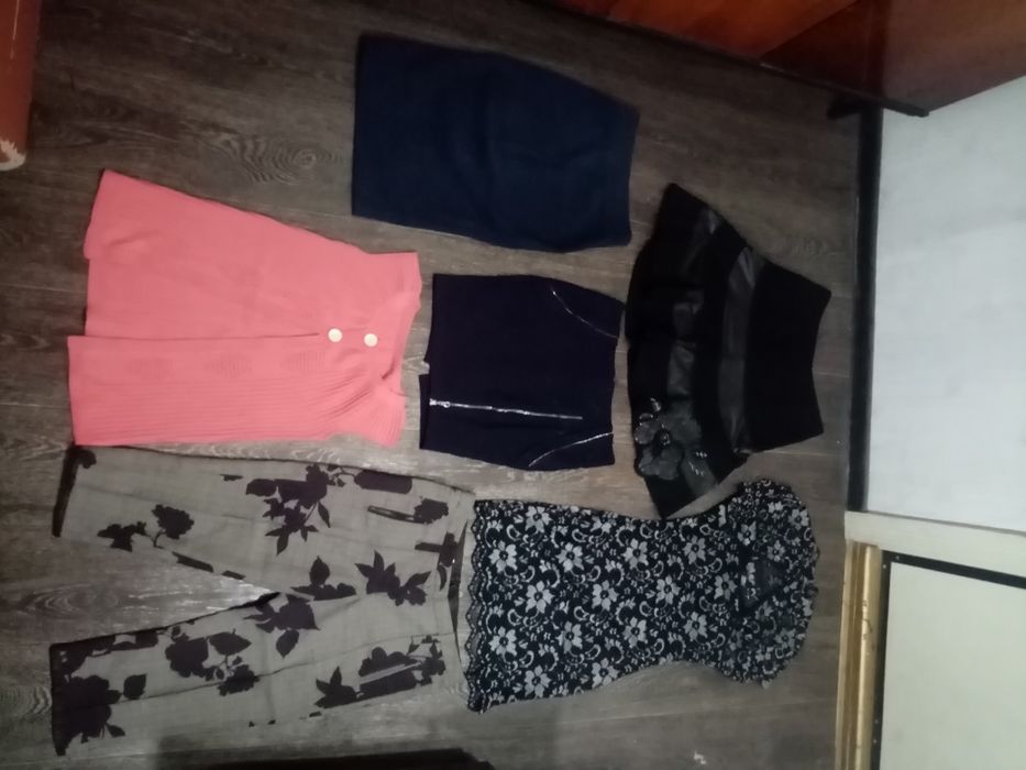 Продам  джинсы, толстовки, рубашки, свитера, кофты,