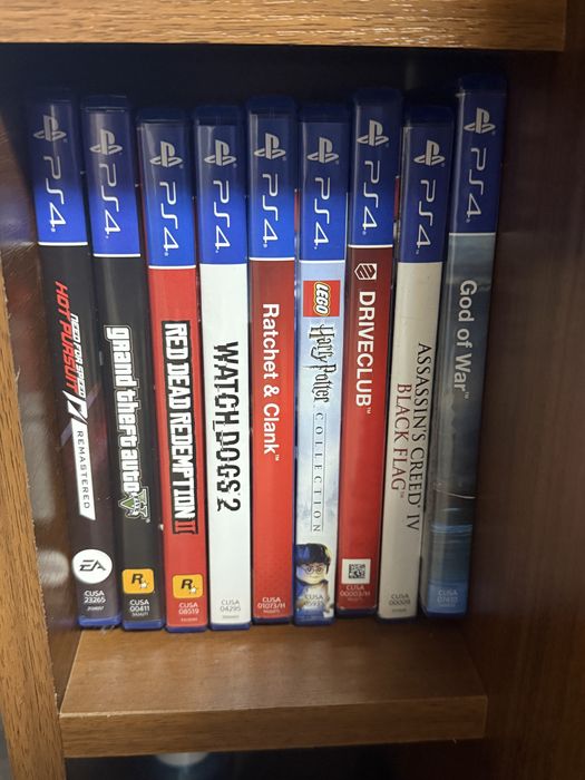 Playstation 4 slim 1 tr.