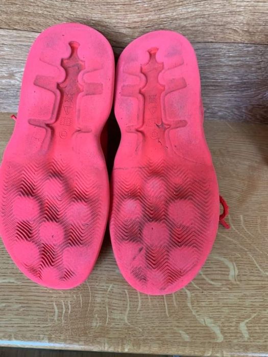 Маратонки  Nike .