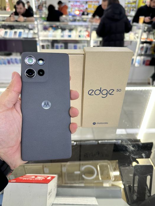 Moto edge 50 5G. 12/512
