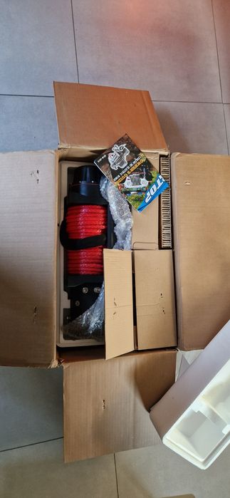 Vând troliu nou Tyrex 9500 offroad jeep ssv platformă autoplatforma