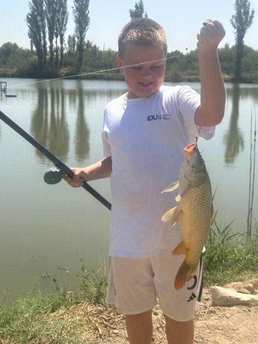 Рыбалка! Проточная вода, клев супер