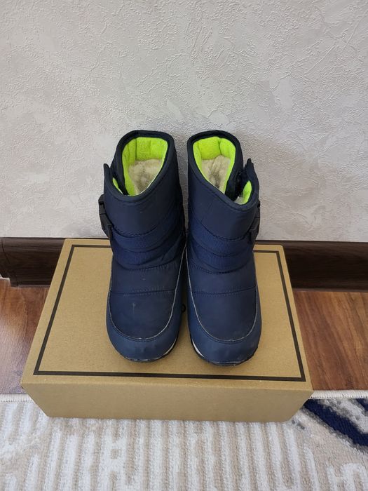 Продам зимнюю обувь