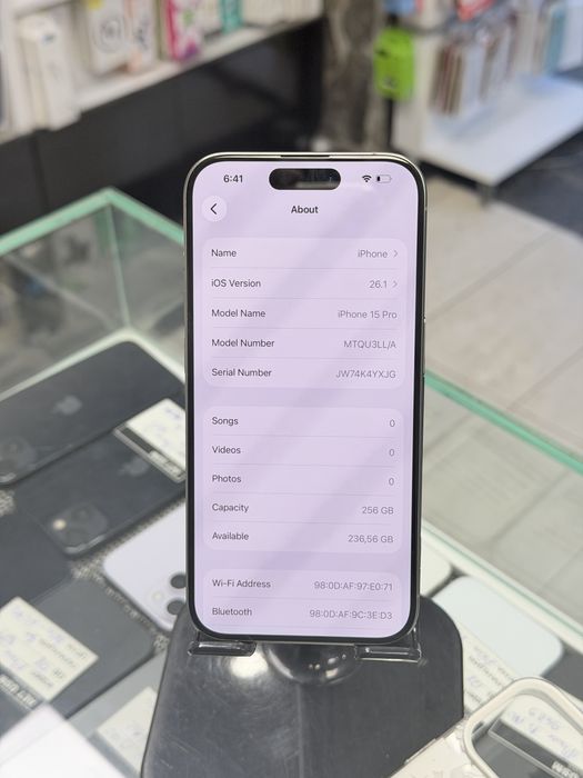 Apple iPhone 15 Pro 256GB Natural titanium