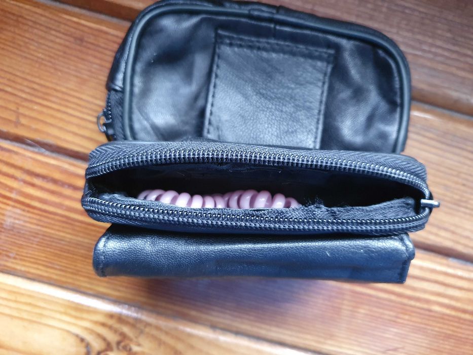 Калъфче / Кейс / Портмоне – за ключове, документи - естествена кожа