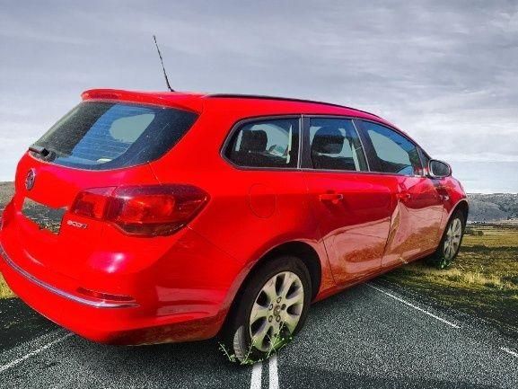 Dezmembrez Z50B 1.6 cdti B16DTL M32 Opel Astra J Facelift