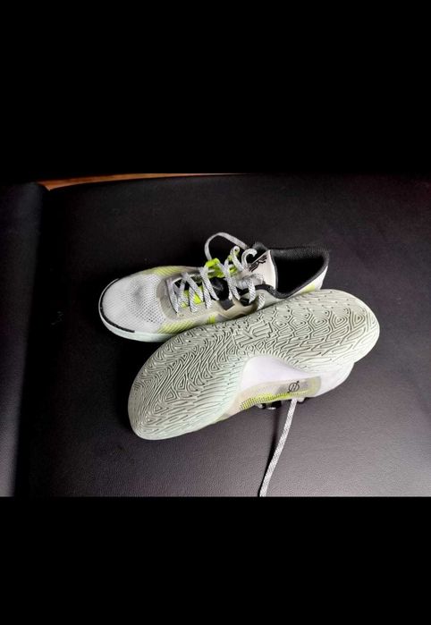 Nike Kyrie Flytrap 5