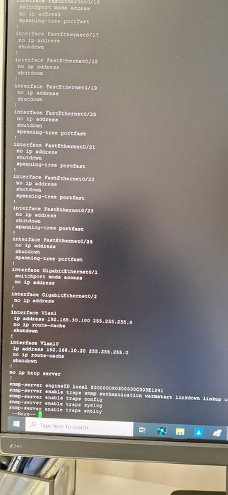 Switch Cisco 2950 pt CCNA, functionale