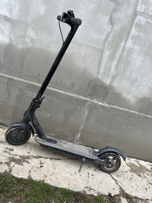 Vand trotineta electrica