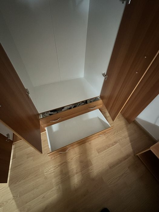 Set dormitor Dulap noptiere pat