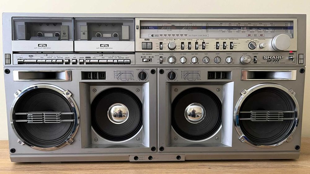 SHARP GF 777 - японска класика