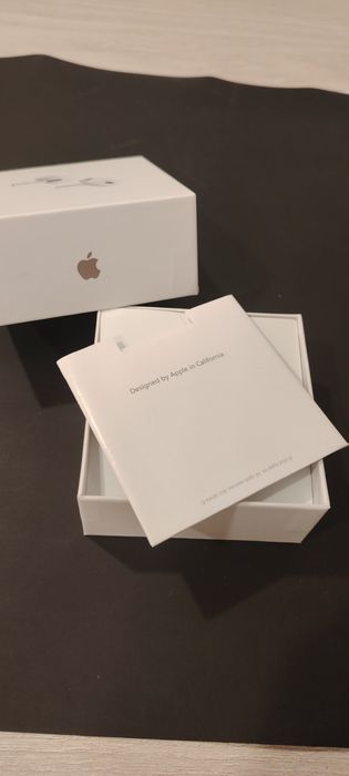 Apple airpods pro 1 gen