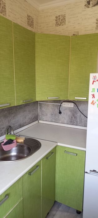 Срочно продается кухонный гарнитур