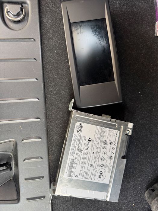 BMW i3 Волан+ Дисплей+Модул 2019 г