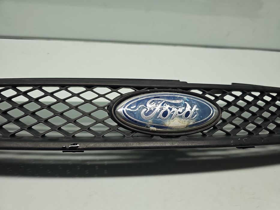Grila bara fata Ford Fiesta 5 [Fabr 2001-2010] Hatchback  2S61-8200-AG
