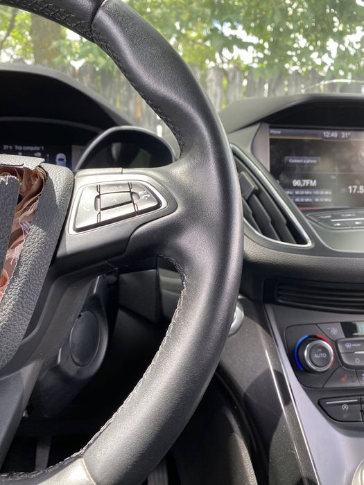 Volan cu încălzire Ford Focus CMax fară uzură 54000km