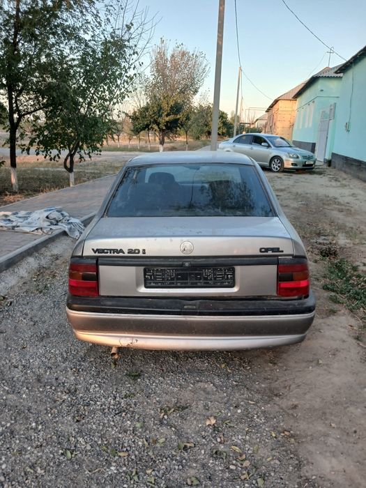 Opel vectra 2 kub