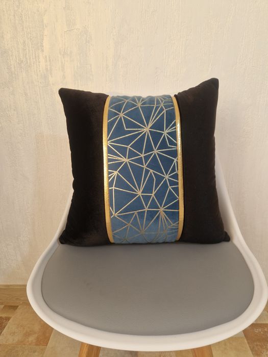 Подушки диванные, декаративные