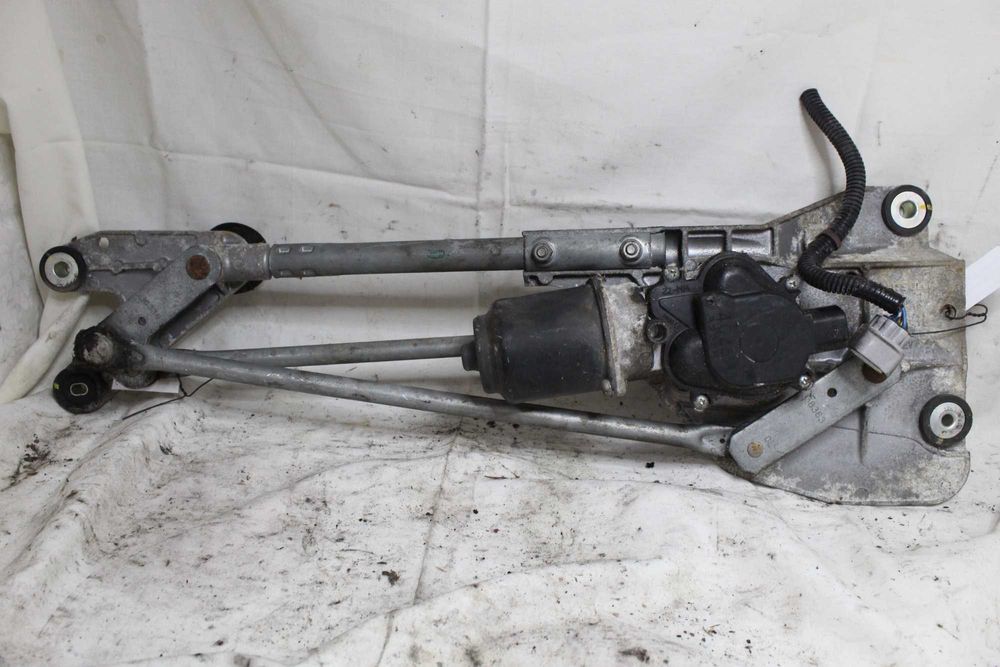 Лостов механизъм чистачки с моторче Nissan x-trail 2.2dci 136hp 2005