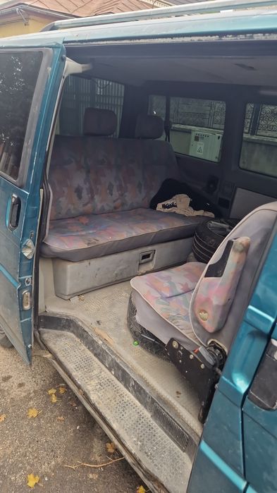 VOLKSWAGEN Caravelle 0 — imagine 3