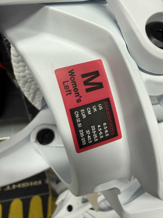 placa noua snowboard nitro lectra L146cm