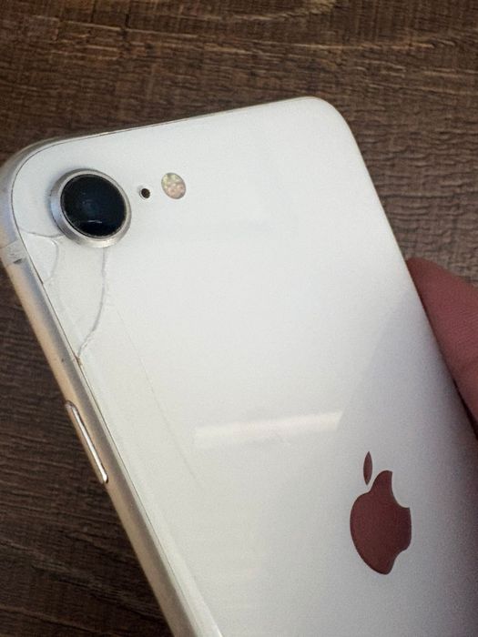 Iphone ce2 128gb 73%